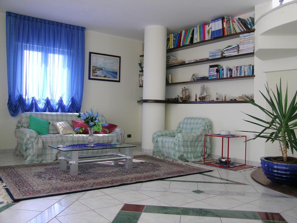 Villa Acquamarina Calasetta Bagian luar foto