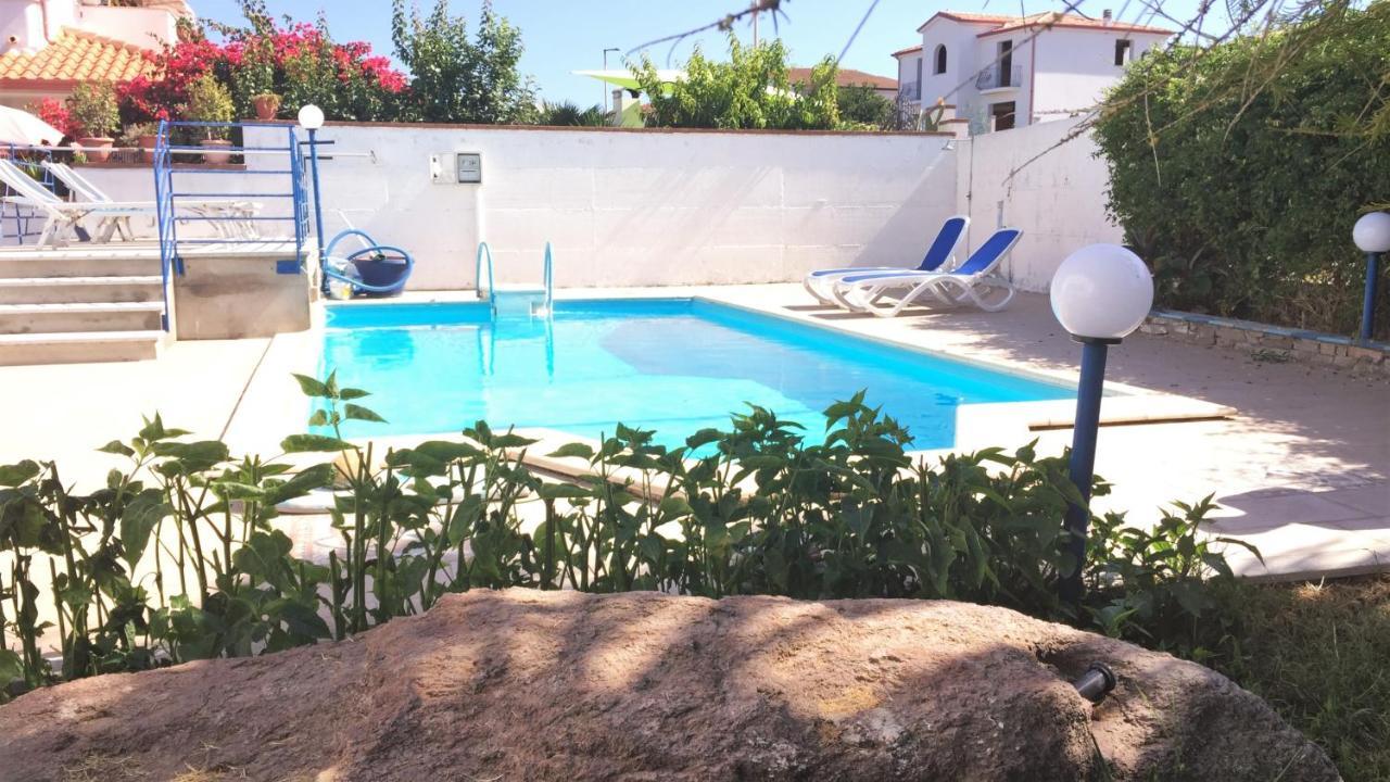 Villa Acquamarina Calasetta Bagian luar foto