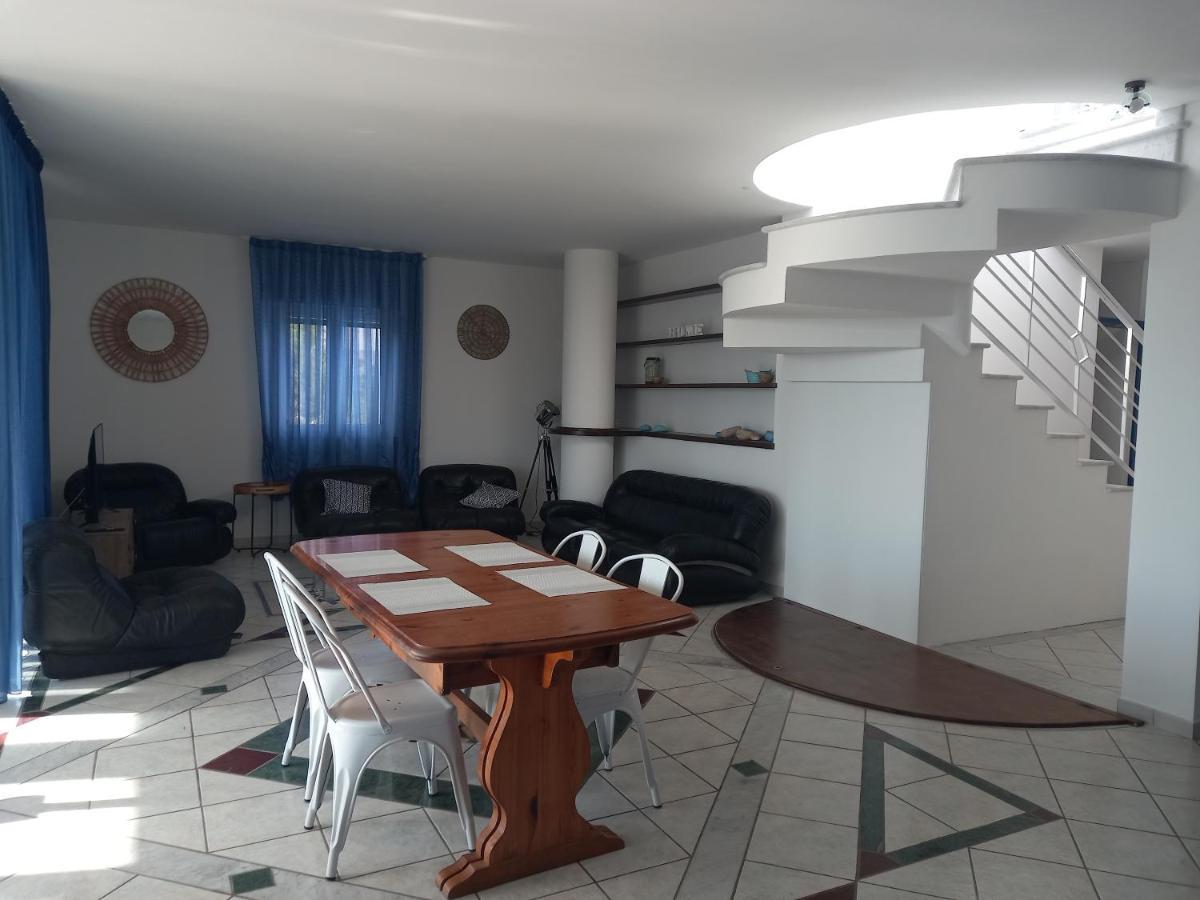 Villa Acquamarina Calasetta Bagian luar foto