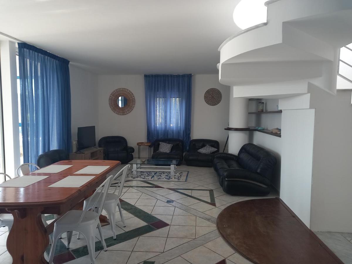 Villa Acquamarina Calasetta Bagian luar foto
